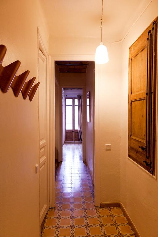 Appartement Piso En Poblesec à Barcelone Extérieur photo