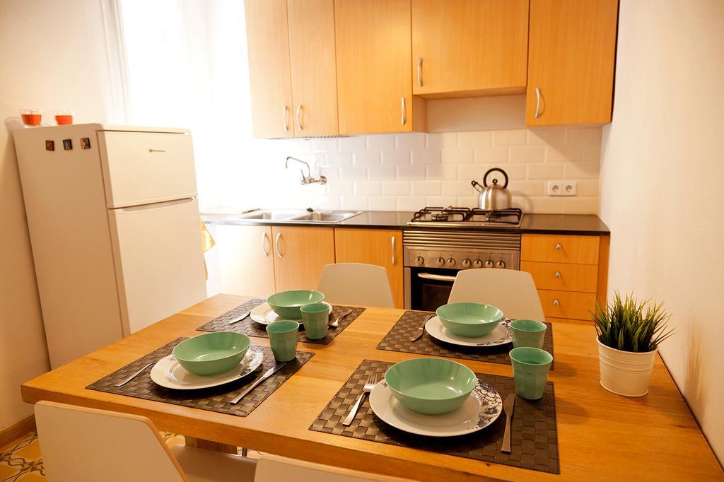 Appartement Piso En Poblesec à Barcelone Extérieur photo